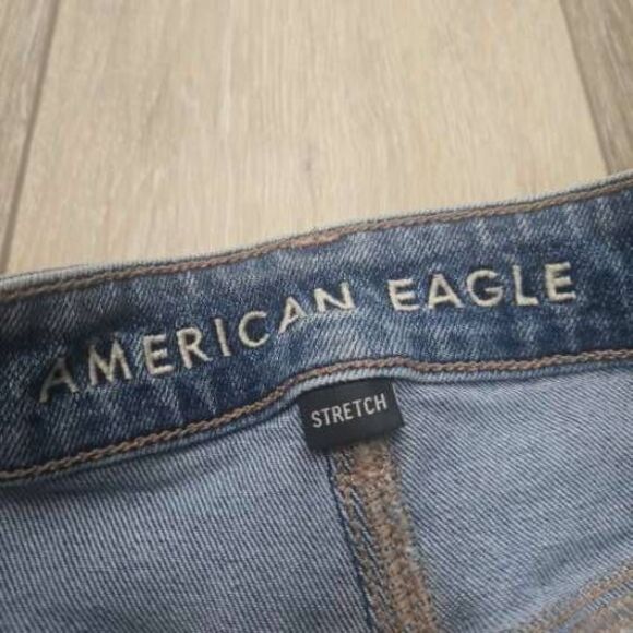 American Eagle stretch Mom Jeans high waist size 2 - Picture 2 of 11